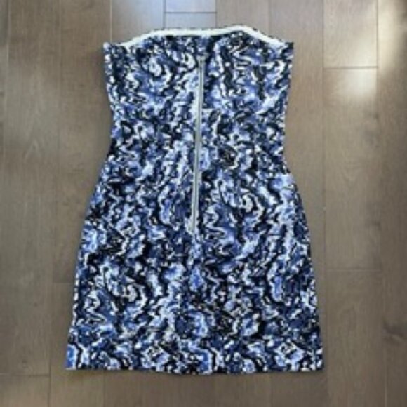 Jacob strapless mini dress with pockets - Picture 2 of 5